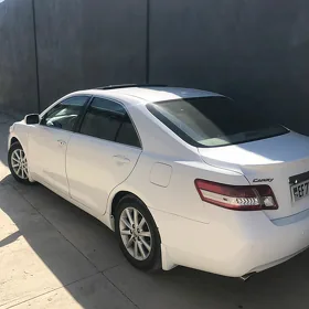 Toyota Camry 2010
