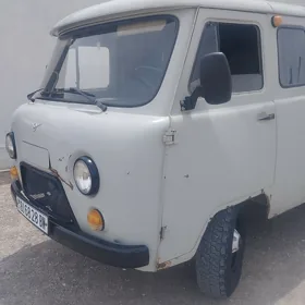 UAZ 469 2003