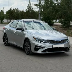 Kia Optima 2019