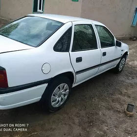 Opel Vectra 1993
