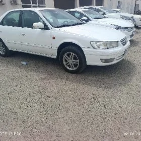 Toyota Camry 1999