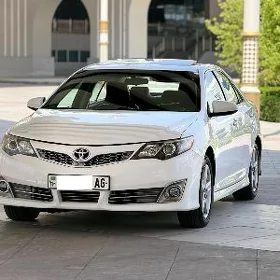 Toyota Camry 2013