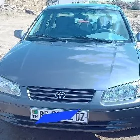 Toyota Camry 1997
