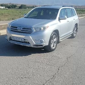 Toyota Highlander 2012