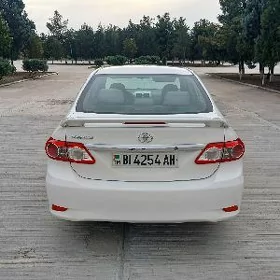Toyota Corolla 2011