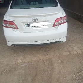 Toyota Camry 2011