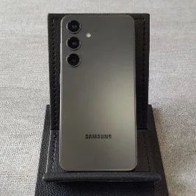 Samsung S24 8/256 2-SIM