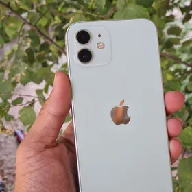 iPhone 12  75%