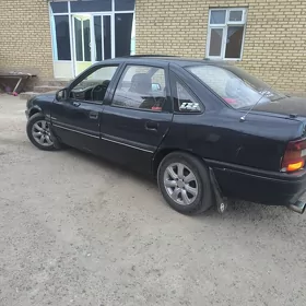 Opel Vectra 1990