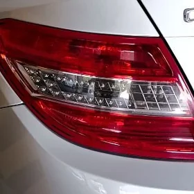 Mercedes W204 stop fara