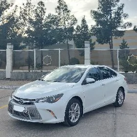 Toyota Camry 2016
