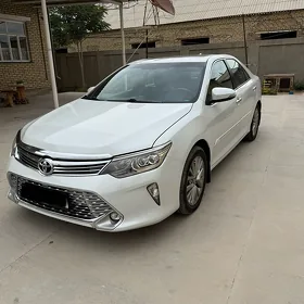 Toyota Camry 2013
