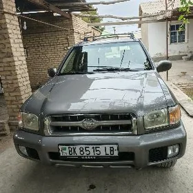 Nissan Pathfinder 2003