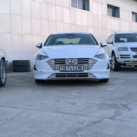 Hyundai Sonata 2021