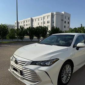 Toyota Avalon 2022