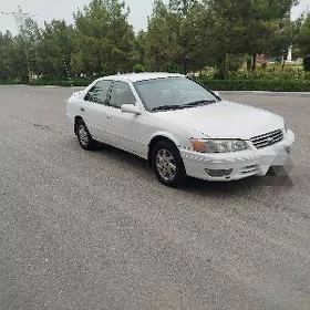 Toyota Camry 2000