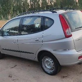 Daewoo Tacuma 2002