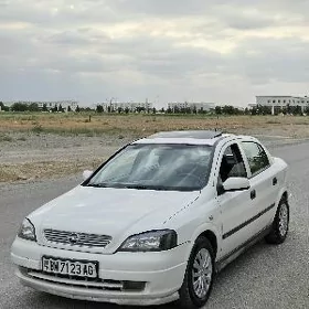 Opel Astra 2000
