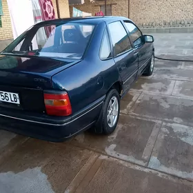 Opel Vectra 1992
