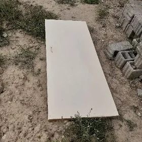 GAPYLAR AÝNALAR GAZ TURBA AGAC