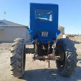 MTZ T-28 1996