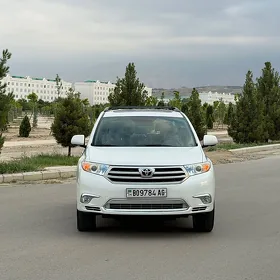 Toyota Highlander 2012