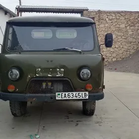 UAZ Profi 1985