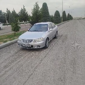 Nissan Sunny 2009