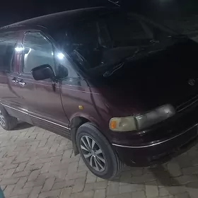 Toyota Previa 1995