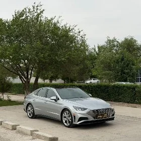 Hyundai Sonata 2021