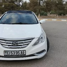 Hyundai Sonata 2012