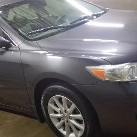 Toyota Camry 2011