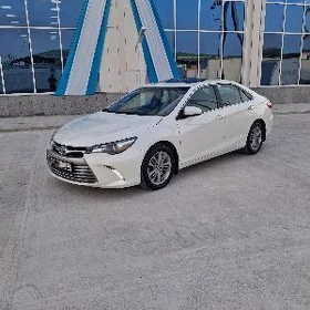 Toyota Camry 2015