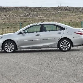 Toyota Camry 2016