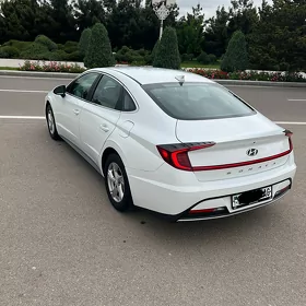 Hyundai Sonata 2021