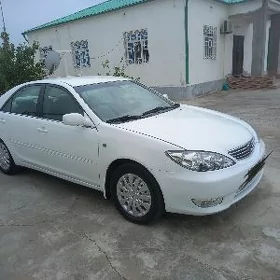 Toyota Camry 2003