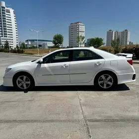 Toyota Aurion 2013