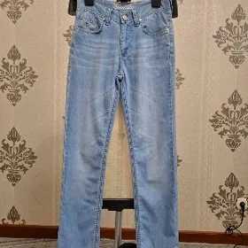 джинсы Jynsy