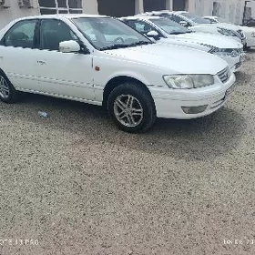 Toyota Camry 1999