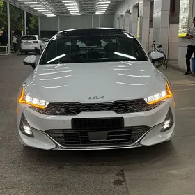 Kia K5 2022