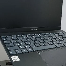 Asus Zenbook 13