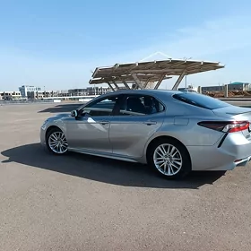 Toyota Camry 2022