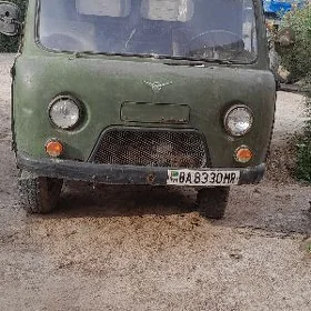 UAZ 2206 1988