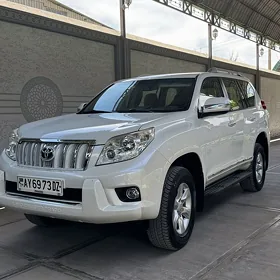 Toyota Land Cruiser Prado 2013