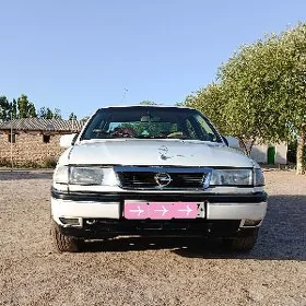 Opel Vectra 1990