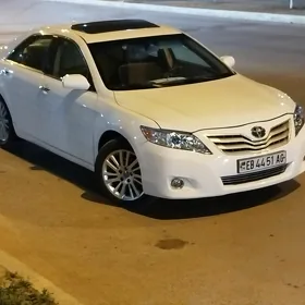 Toyota Camry 2010