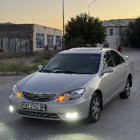 Toyota Camry 2005