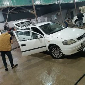 Opel Astra 1998