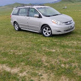 Toyota Sienna 2006