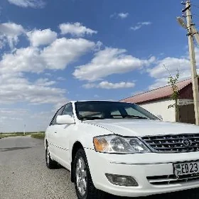 Toyota Avalon 2000